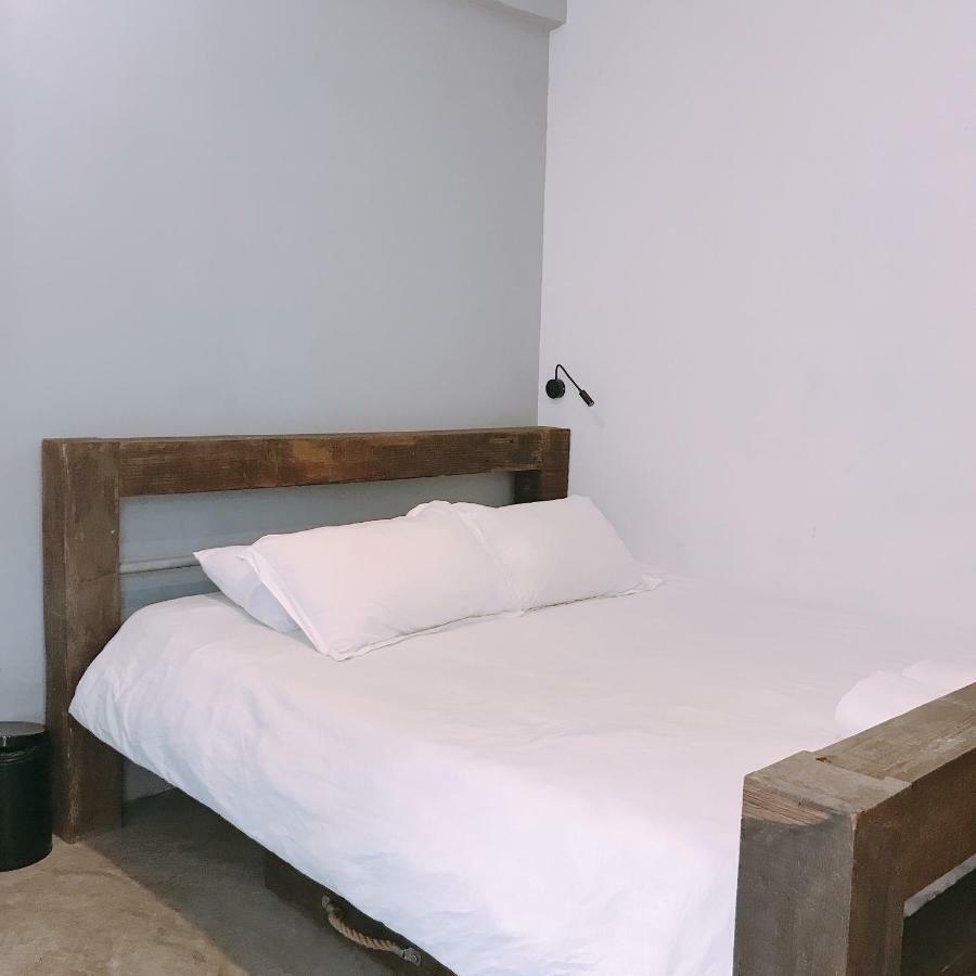 The Dorm Saigon (Adults Only) Ostello Thành Pho Ho Chí Minh Esterno foto