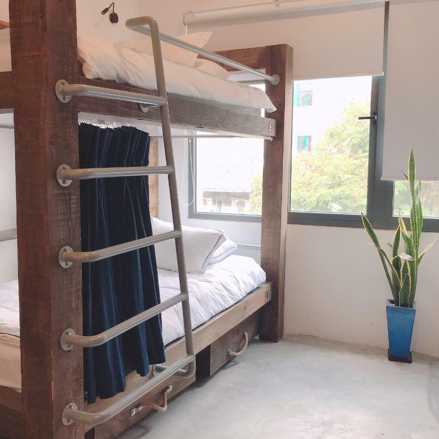 The Dorm Saigon (Adults Only) Ostello Thành Pho Ho Chí Minh Esterno foto